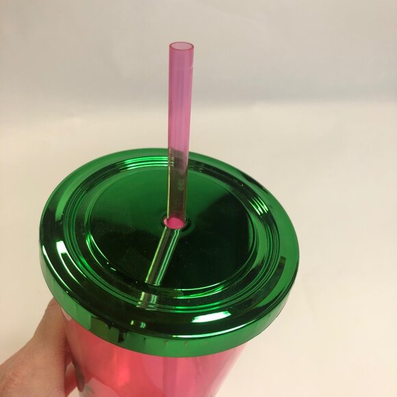 Dolly Parton Christmas 21.5 oz Pink Plastic Tumbler with Straw Green Lid New - Picture 8 of 16